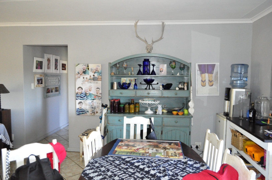 4 Bedroom Property for Sale in Noorsekloof Eastern Cape